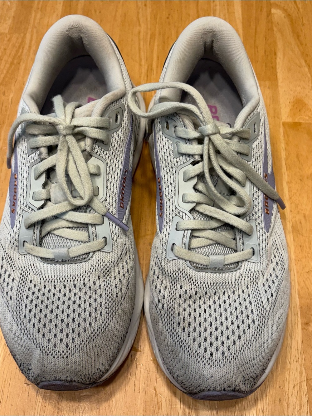 Brooks Ariel 24 GTS Women's Running Shoes Size 9 - Picture 2 of 10